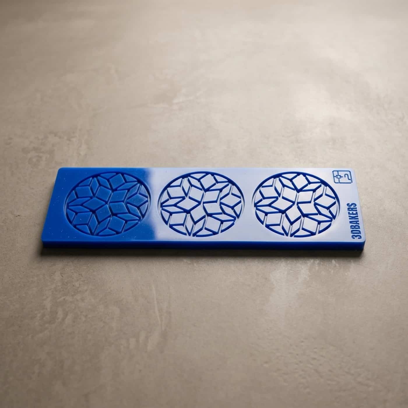 3-Tile Losange Carpet - Image 4